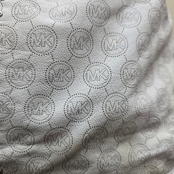 Michael Kors Signature Astor Studded Hobo Bag Shoulder Bag Beige Stain - Picture 4 of 13